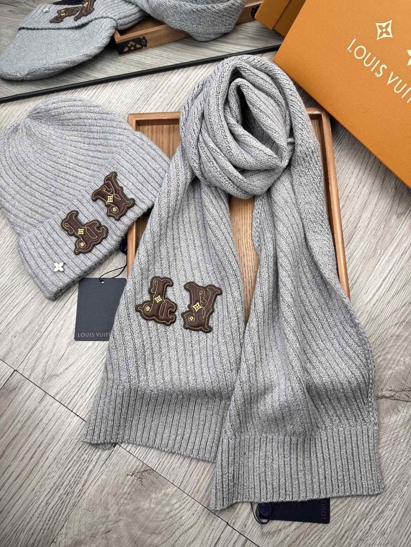 Louis Vuitton Caps Scarfs